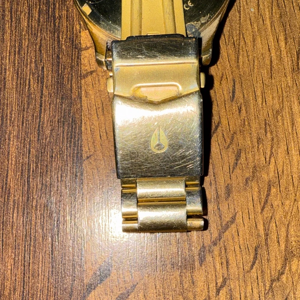 Nixon Gold-Tone Men's Watch The Sentry SS